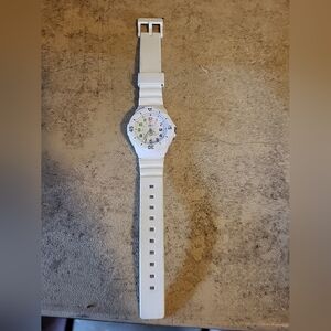 Casio LRW200H-7BVCF White Women's Watch